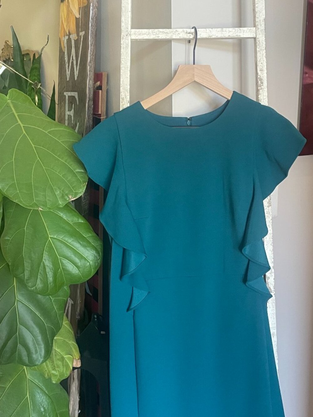 [donna morgan] teal ruffled dress Size 12